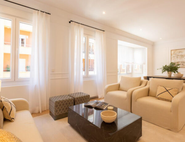 PISO en VENTA en c/ Padilla 37 junto a la Plaza de Marqués de Salamanca (Madrid)